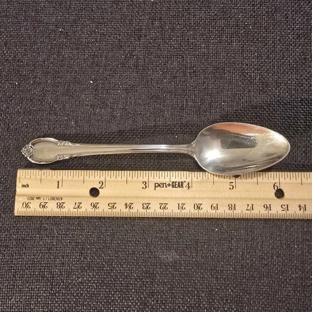 William Rogers Set Of 7 Remembrance Silverplate Tea Spoons 6.25